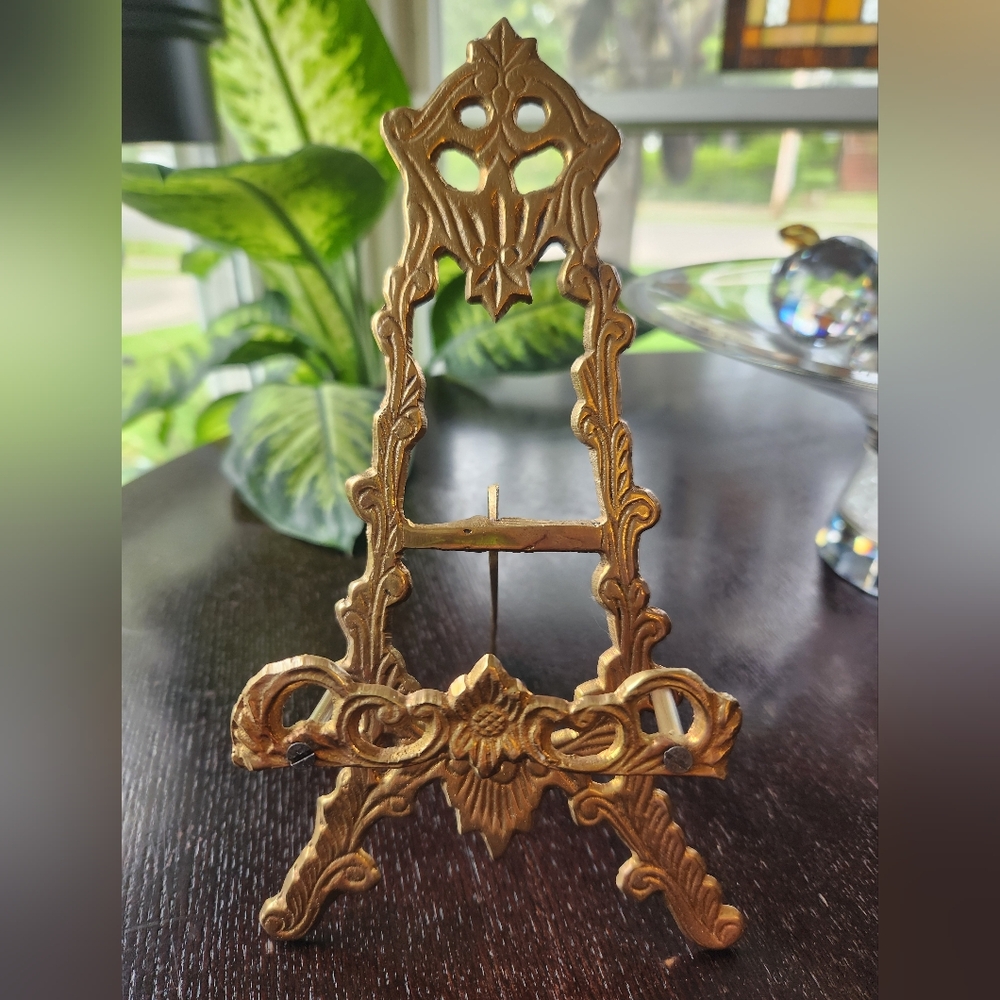 Ornate Antique Brass Easel Stand Picture Plate Portrait Holder Display